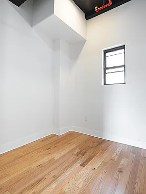 Rented by C2R Management LLC | media 42