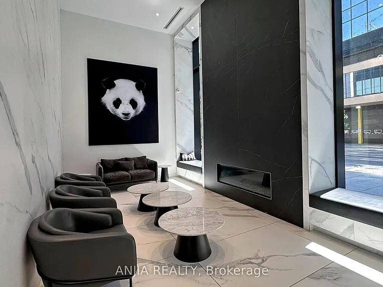 20 Edward St #2711 — Photo 3
