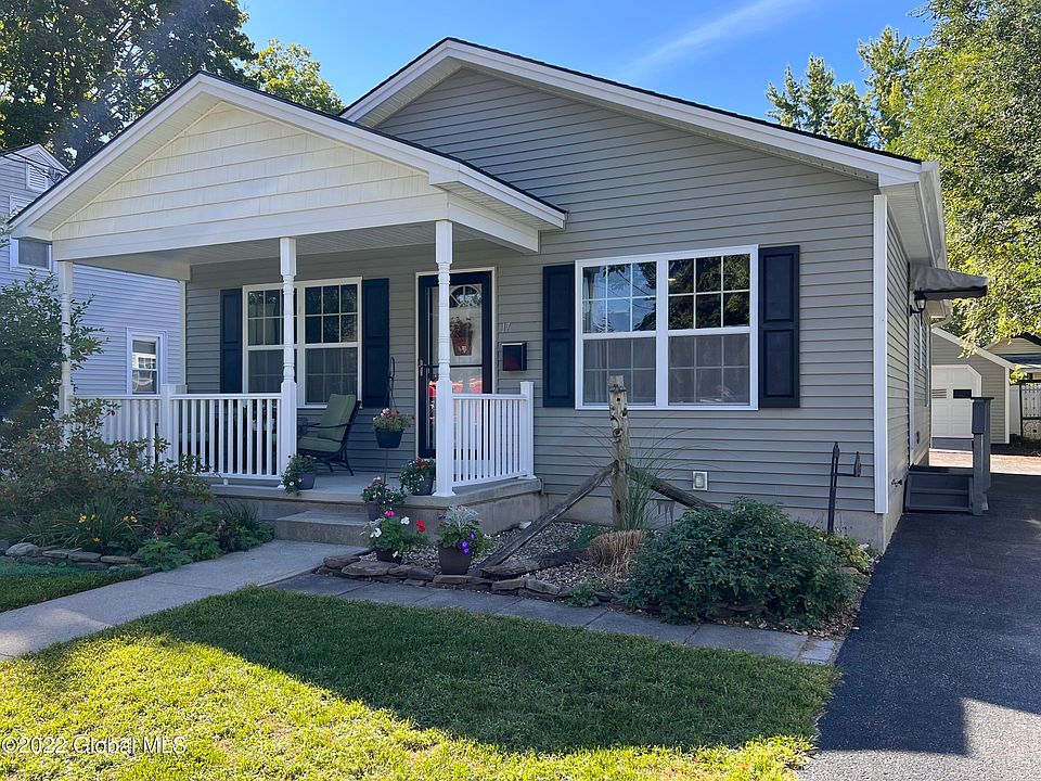 17 Catherine Street, South Glens Falls, NY 12803 Zillow