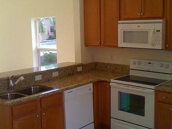 3rd image of 11911 Red Hibiscus Dr APT 103