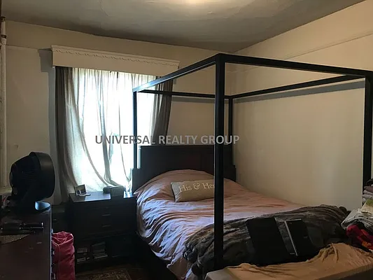 Rented by Universal Realty Group | media 11