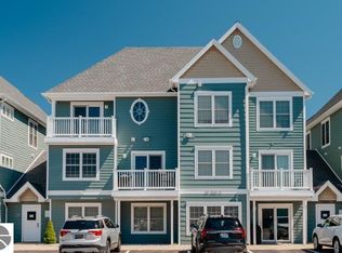 100 Hope St Suite 11, Traverse City, MI 49686