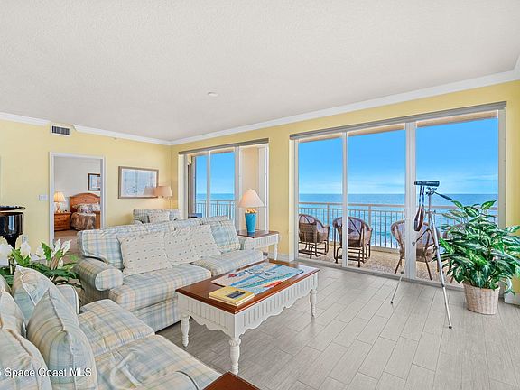 4th image of 1045 Highway A1a Unit 506