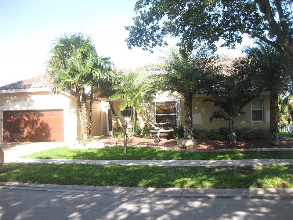 1st image of 1835 NW 105th Ave