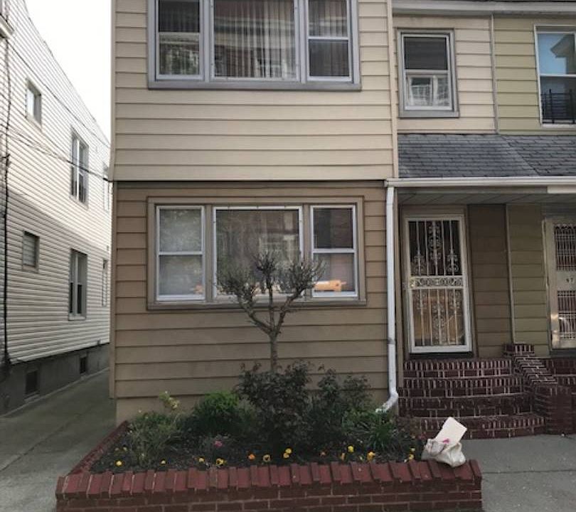 1st image of 9735 83rd St