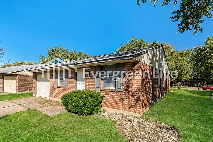 8197 Mount Washington Dr — Photo 2