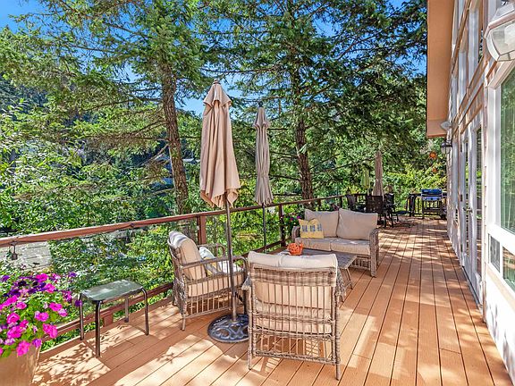 5th image of 8677 N Rhapsody Ln