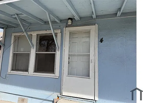 1730 W Poplar St #4 — Photo 4