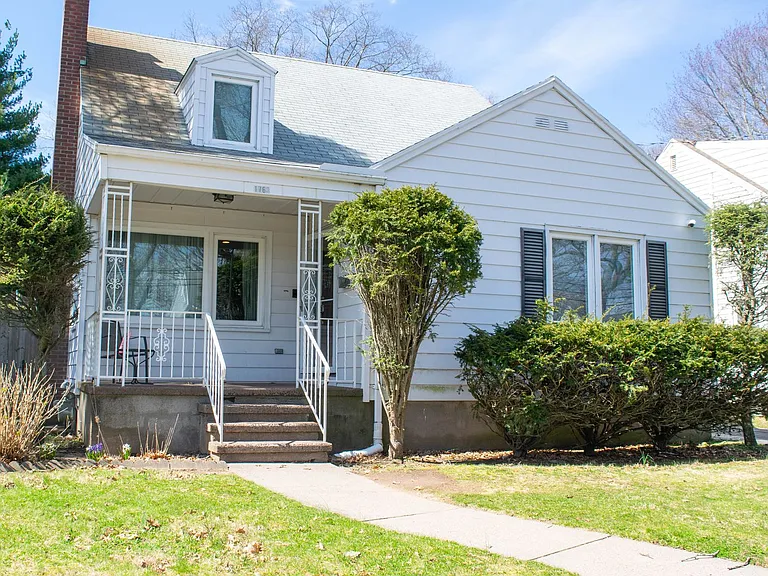 1768 Ella T Grasso Blvd — Photo 25