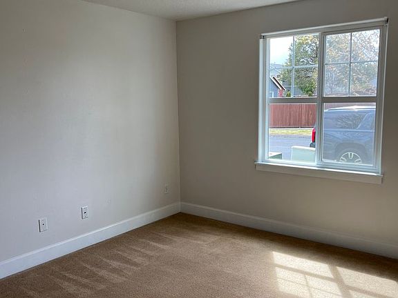 5th image of 61360 Woodbury Ln