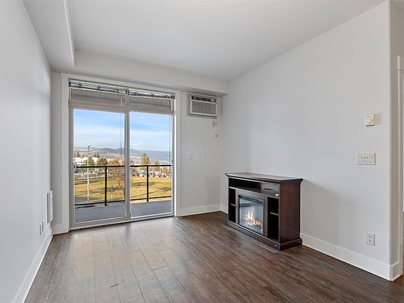 4th image of 775 McGill Rd #202
