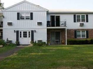 85 N Main St Un 15b #15B, E Hampton, CT 06424