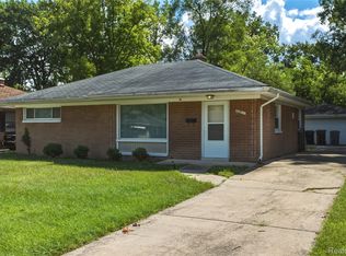 28611 Parkwood St, Inkster, MI 48141