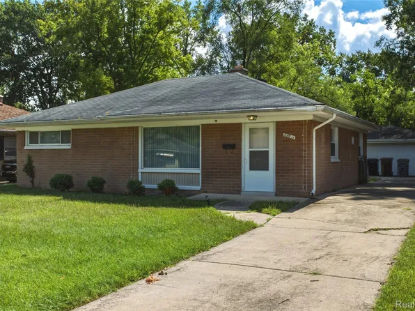 28611 Parkwood St, Inkster, MI 48141