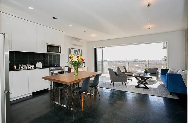 Rented by EXR | media 1