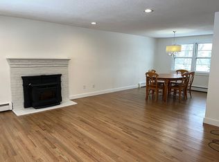 151 Fans Rock Rd, Hamden, CT 06518