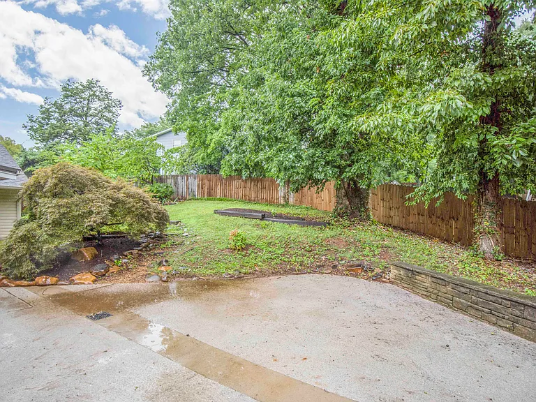 11144 Pleasant Forest Dr — Photo 54