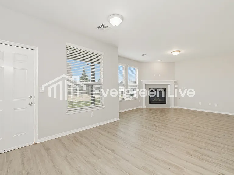 14013 Babbling Brook Dr — Photo 2