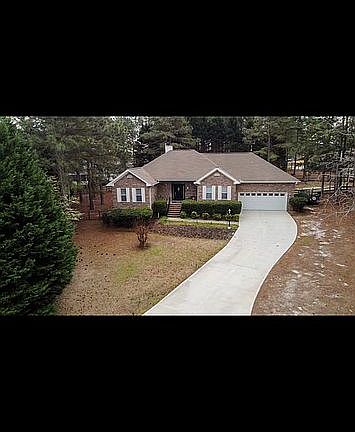 4th image of 8 Tull Ln