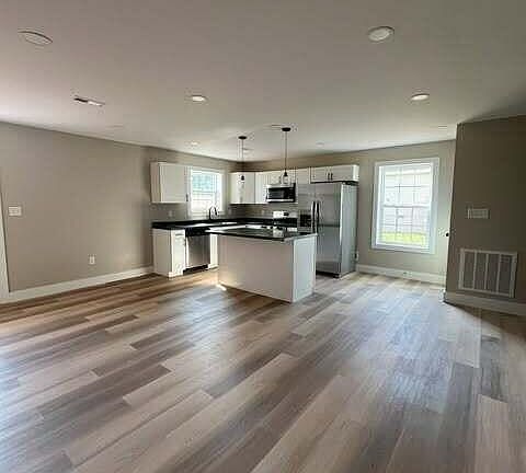 3rd image of 1204 Virginia Ave