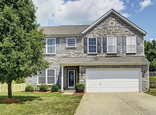 10006 Hornbeam Blvd, Louisville, KY 40228