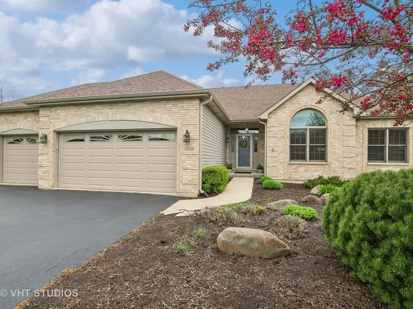 3708 Cypress Dr, Spring Grove, IL 60081