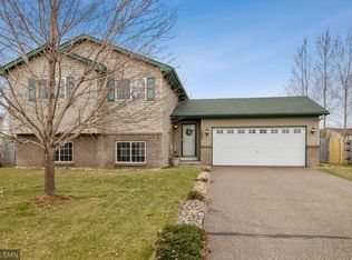1833 Joes Lake Rd SE, Cambridge, MN 55008