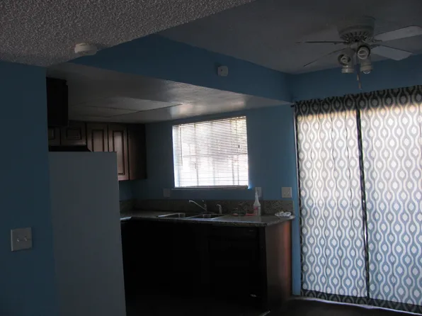 2112 Sun Ave, North Las Vegas, NV 89030