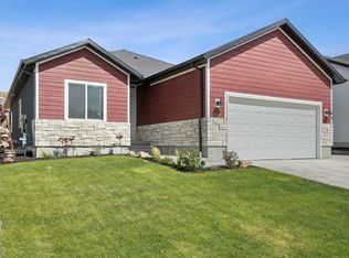 7926 N Bristlecone Rd, Eagle Mountain, UT 84005