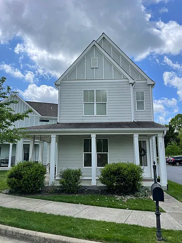 707 Cottage Park Dr Photo 1