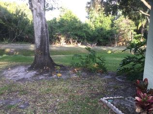 1139 Orange Tree Cir E APT B, Palm Harbor, FL 34684