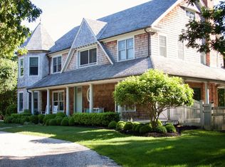 33 Barkers Island Rd, Southampton, NY 11968