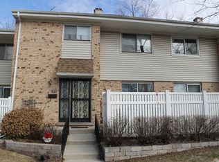 808 Pin Oak Ln, University Park, IL 60484
