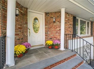 40 Sheldrake Pl, New rochelle, NY 10804