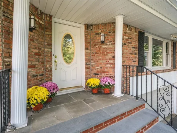 40 Sheldrake Place, New Rochelle, NY 10804