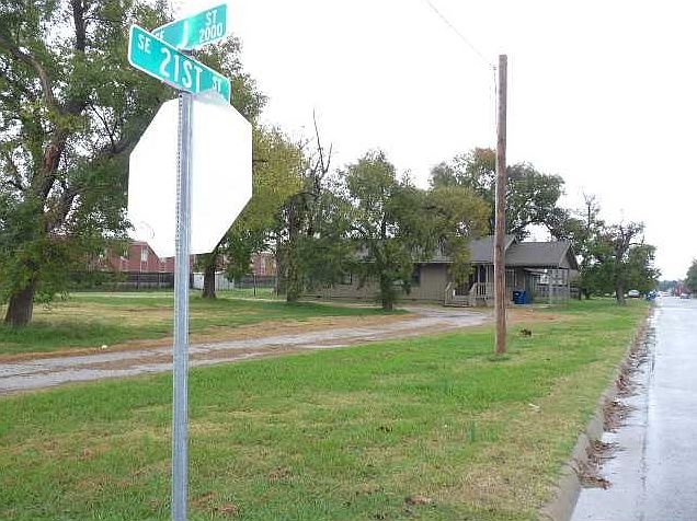1st image of 2001 SE J St Suite 1