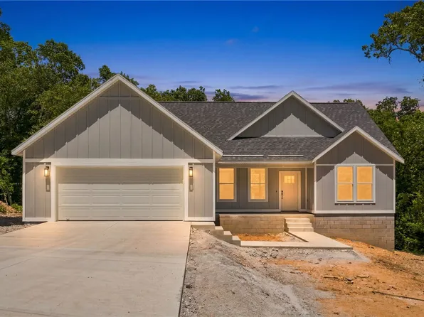 5 Greetham Ln, Bella Vista, AR 72714