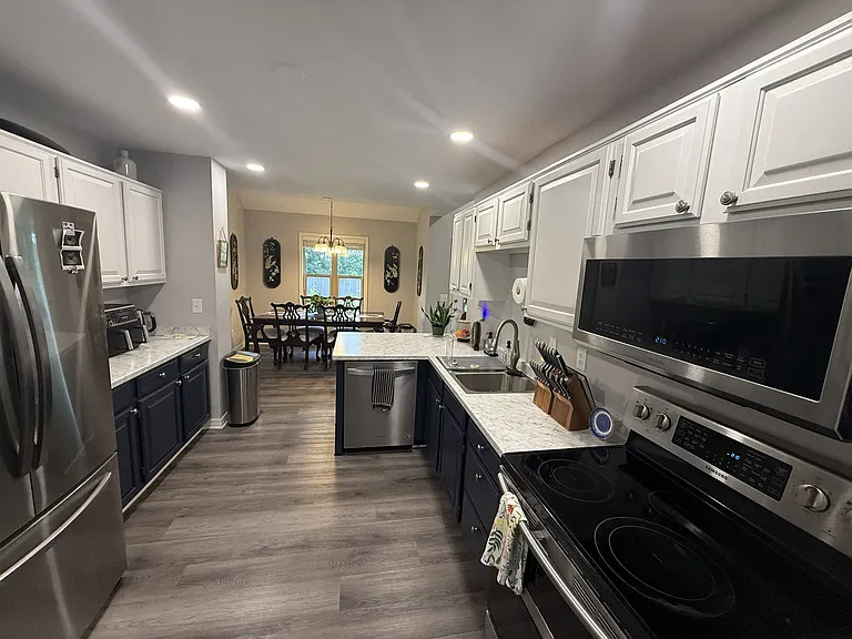 420 Primrose Ave — Photo 5