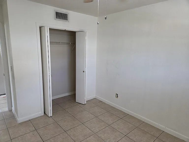 337 Hernando St — Photo 10