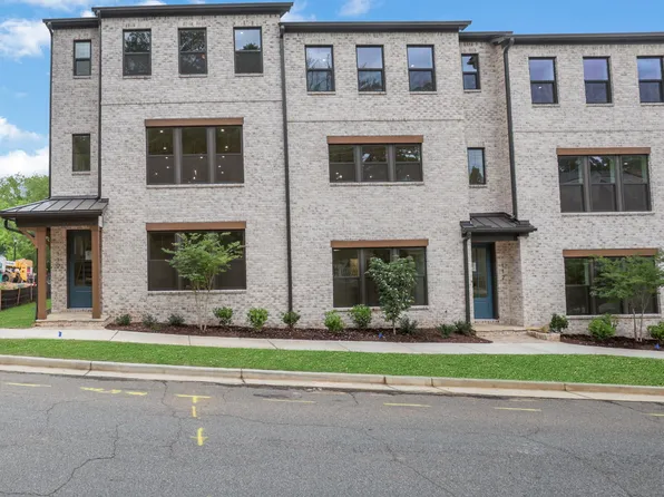 110 Bridgecrest Rd, Roswell, GA 30075
