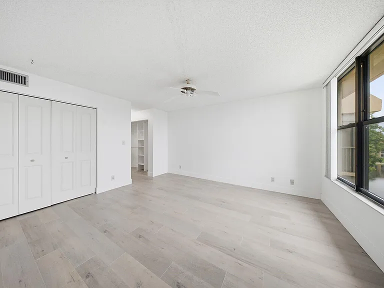 6539 Coral Lake Dr #403 — Photo 17