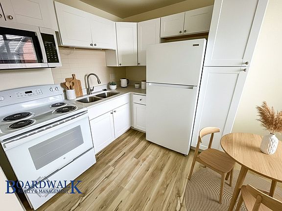 5th image of 675 E 5th Ave APT 9