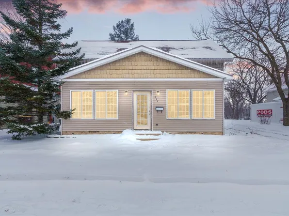 617 W Green St, Hastings, MI 49058