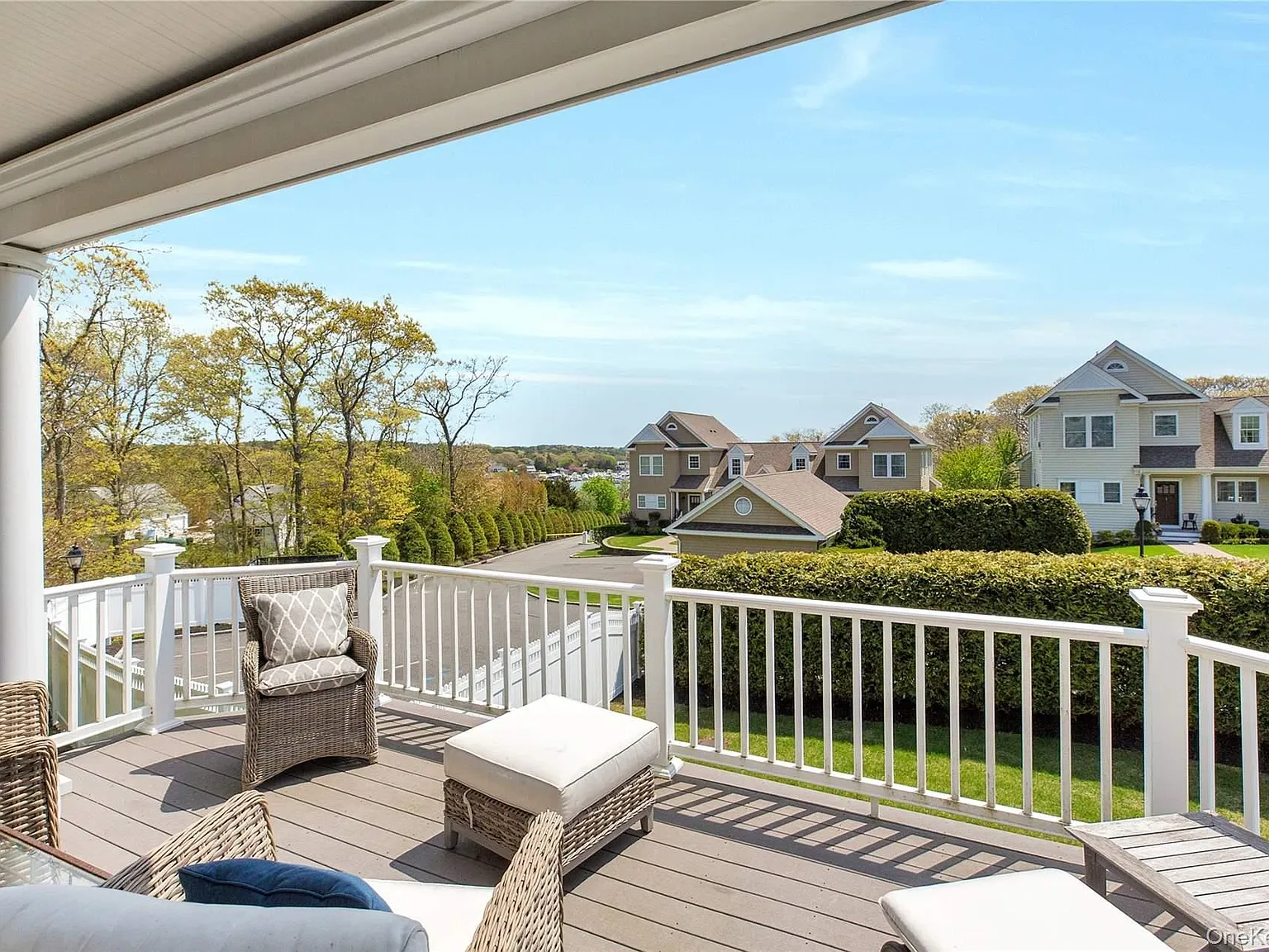 2 bed, 2.5 bath, 1904 sqft, $4,000 — Photo 4