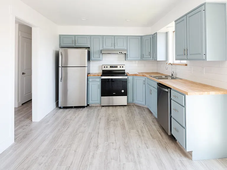 1149 W 2200 N — Photo 6