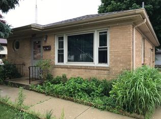 2427 W High St, Racine, WI 53404