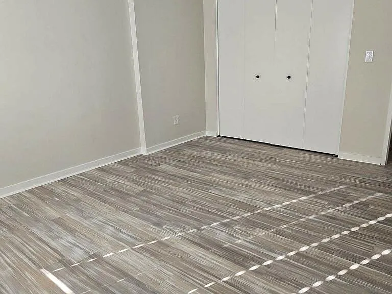 824 Forest Green Dr — Photo 5