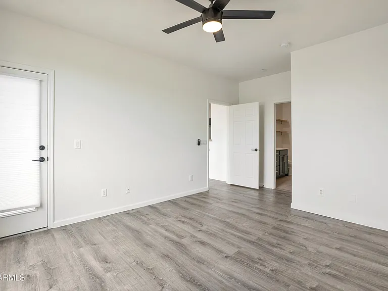 1335 E June St #205 — Photo 39