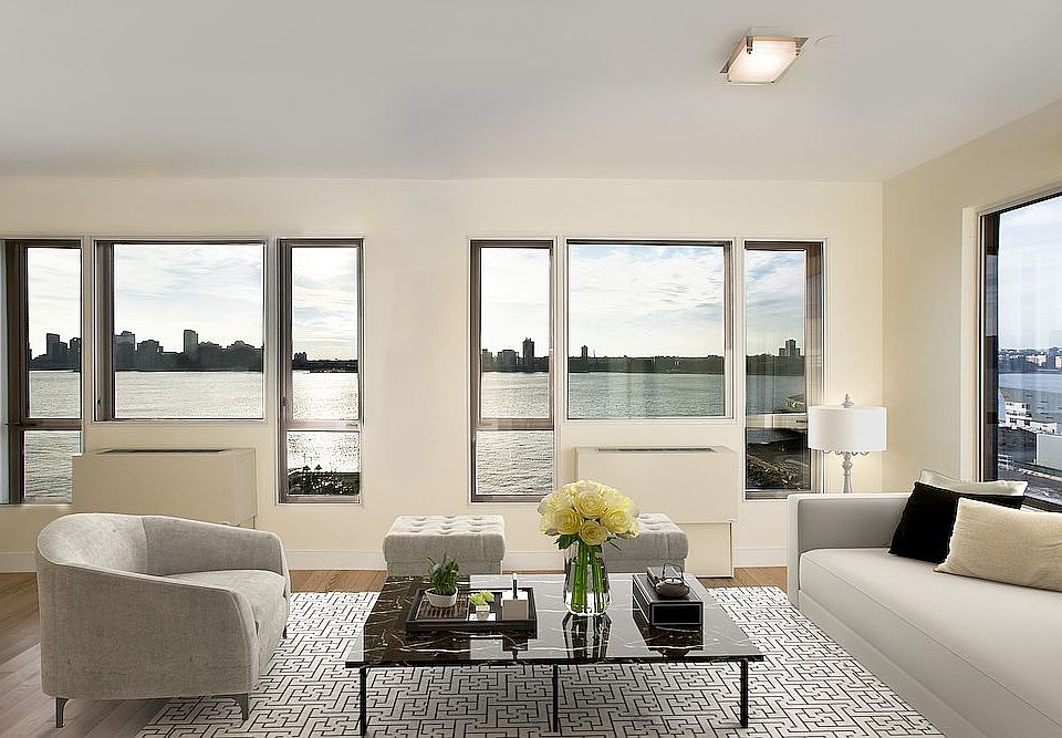 1st image of 110 Horatio St APT 505