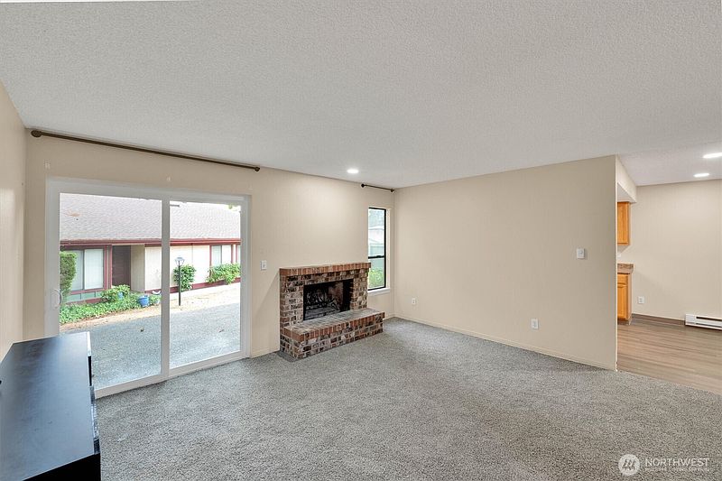 5th image of 31721 47th Lane SW #C